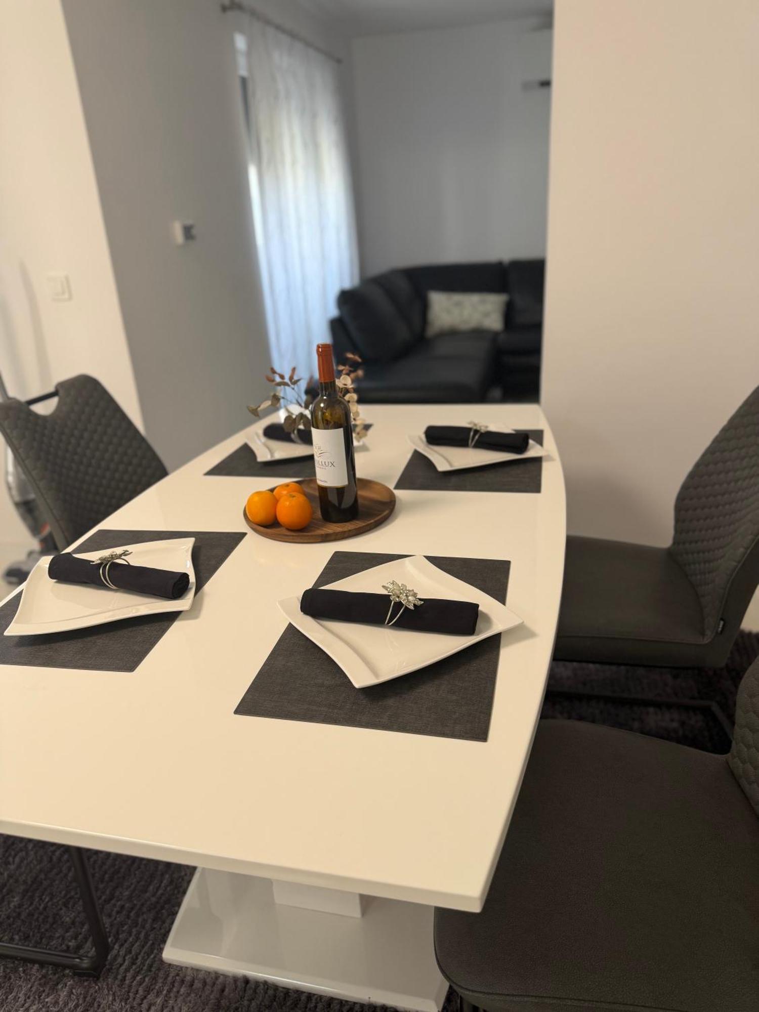 רוביני Apartmani Beril Lux מראה חיצוני תמונה