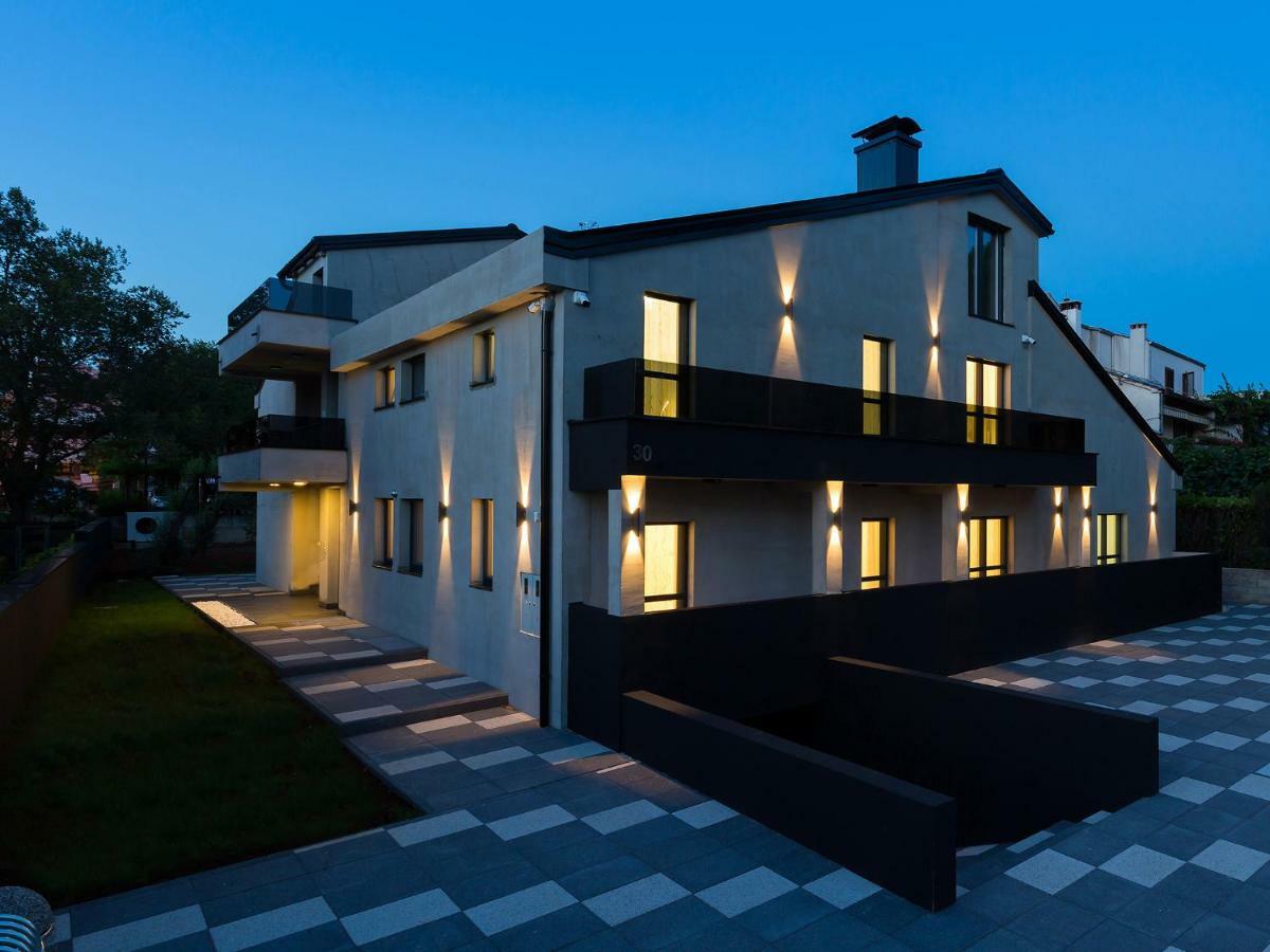 רוביני Apartmani Beril Lux מראה חיצוני תמונה