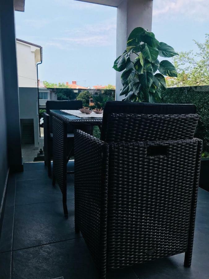 רוביני Apartmani Beril Lux מראה חיצוני תמונה